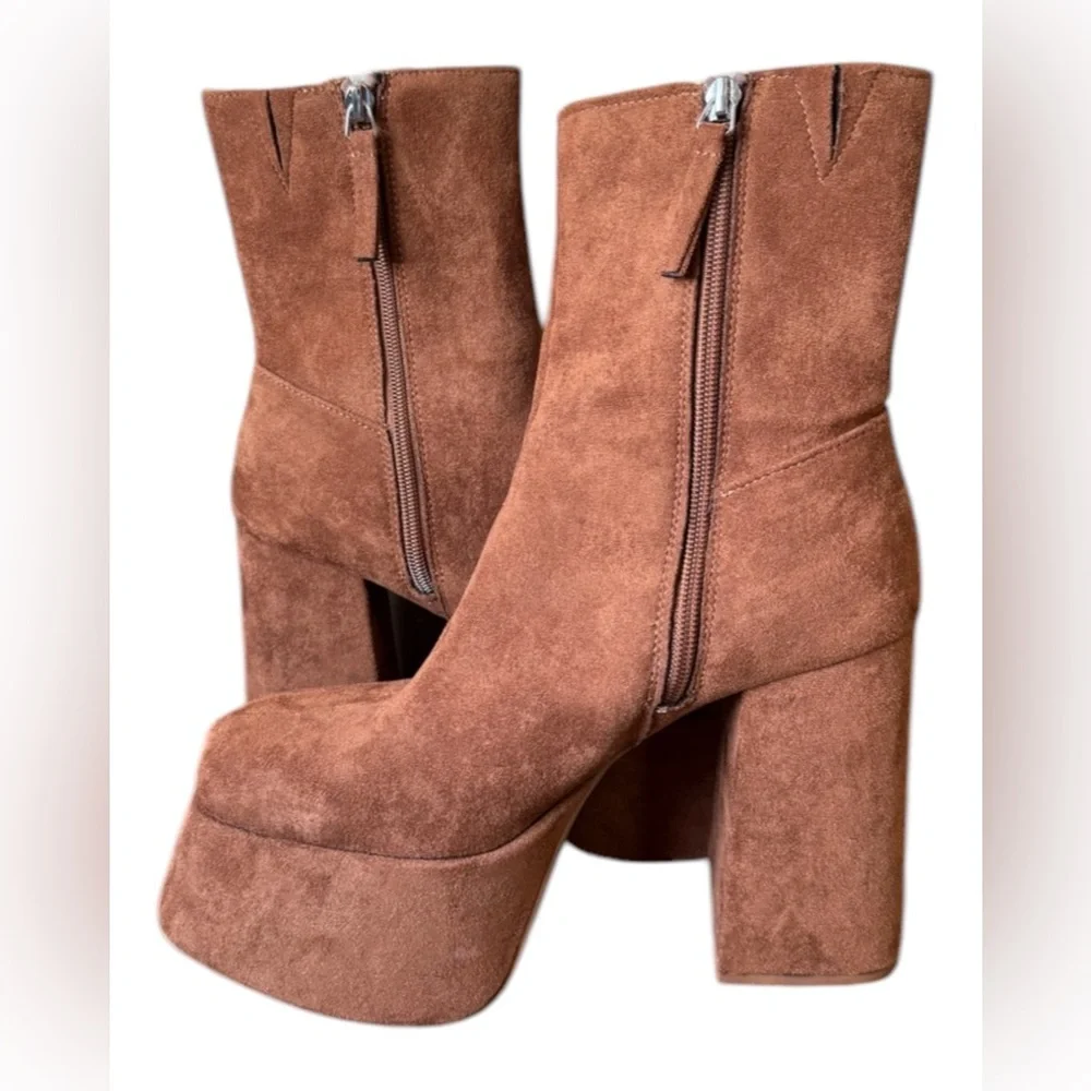 Brown Platform Boots - Picture 3 of 6